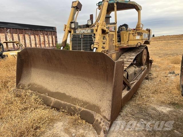 CAT D6R XL Buldožeri gusjeničari