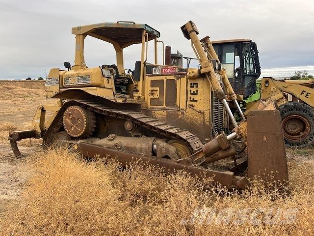 CAT D6R XL Buldožeri gusjeničari