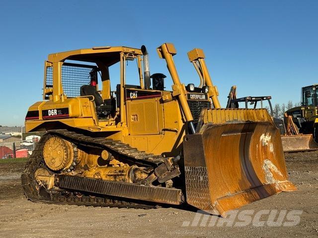 CAT D6R XL Buldožeri gusjeničari