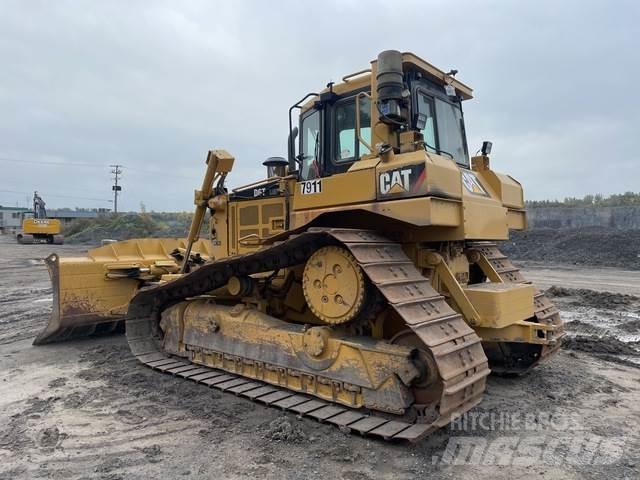 CAT D6T LGP Buldožeri gusjeničari