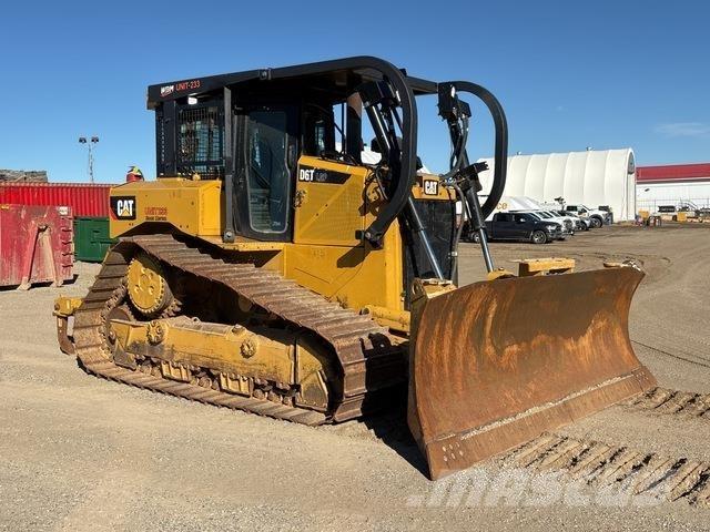 CAT D6T LGP Buldožeri gusjeničari