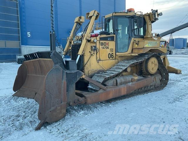 CAT D6T XL Buldožeri gusjeničari