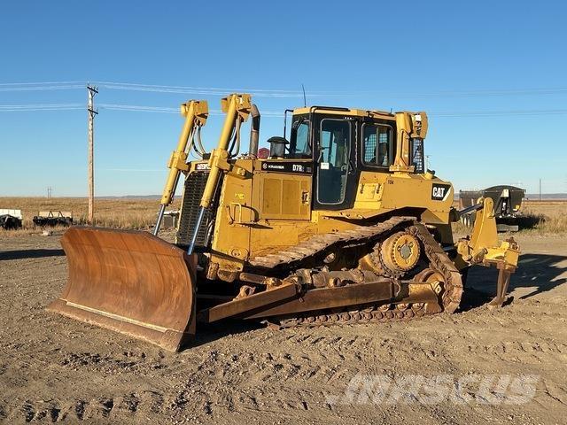 CAT D7R2 XR Buldožeri gusjeničari
