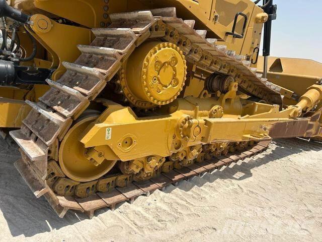 CAT D8 Buldožeri gusjeničari