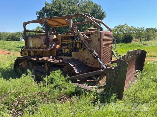 CAT D8H Buldožeri gusjeničari