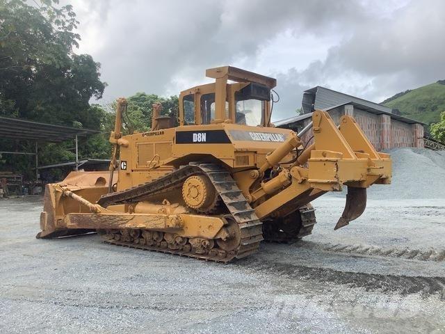 CAT D8N Buldožeri gusjeničari