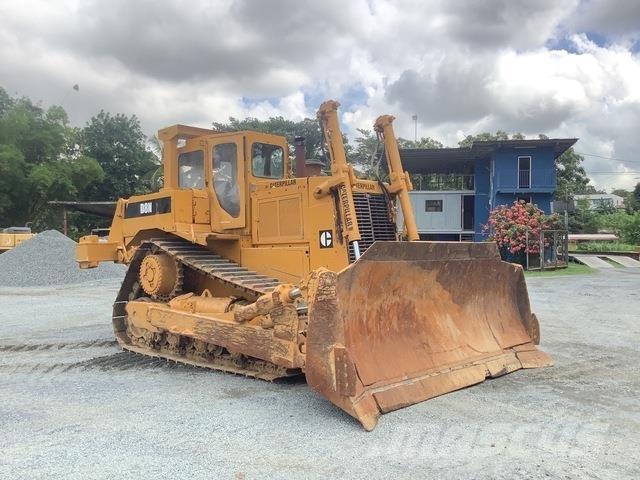 CAT D8N Buldožeri gusjeničari