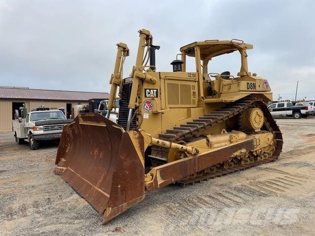 CAT D8N Buldožeri gusjeničari
