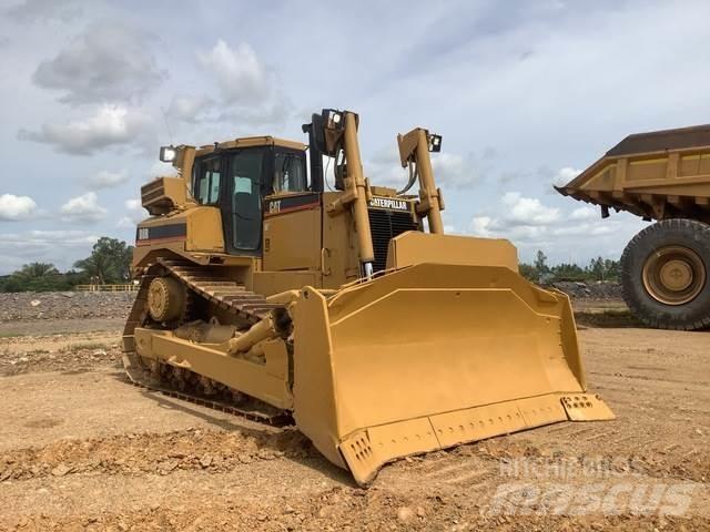 CAT D8R Buldožeri gusjeničari