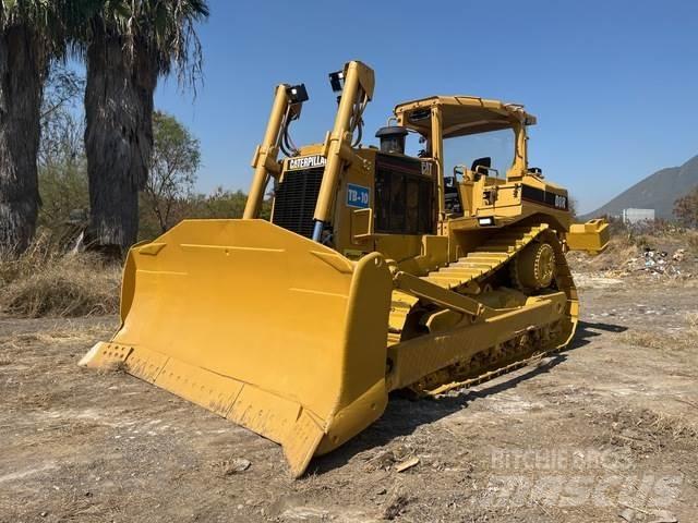 CAT D8R Buldožeri gusjeničari