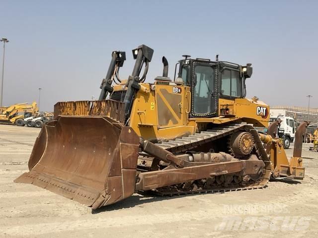 CAT D8R Buldožeri gusjeničari
