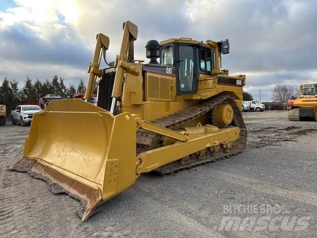 CAT D8R Buldožeri gusjeničari