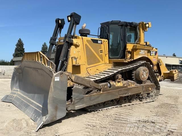 CAT D8T Buldožeri gusjeničari