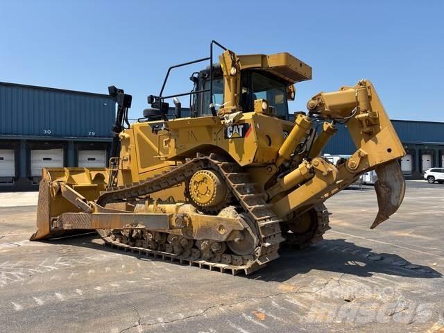 CAT D8T Buldožeri gusjeničari