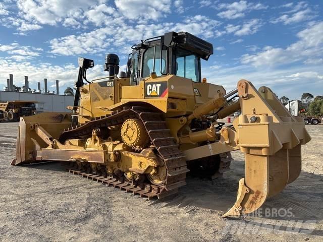 CAT D8T Buldožeri gusjeničari