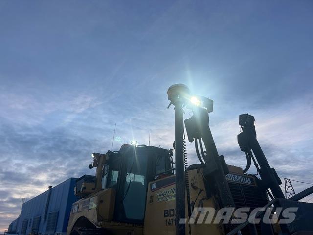 CAT D8T Buldožeri gusjeničari