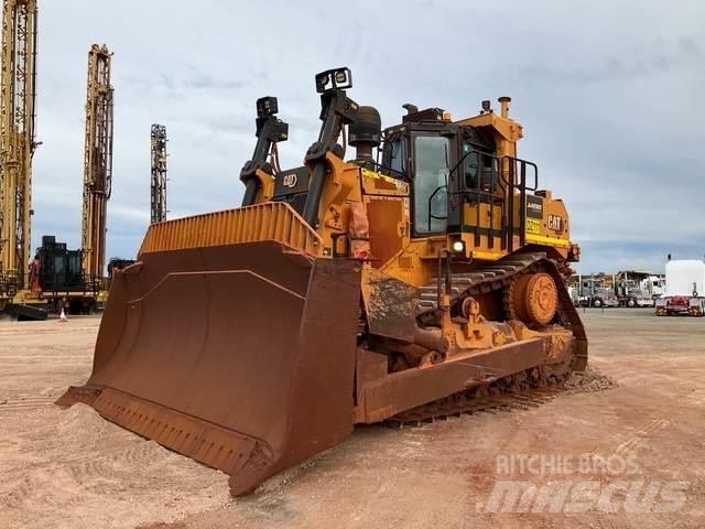 CAT D9 Buldožeri gusjeničari