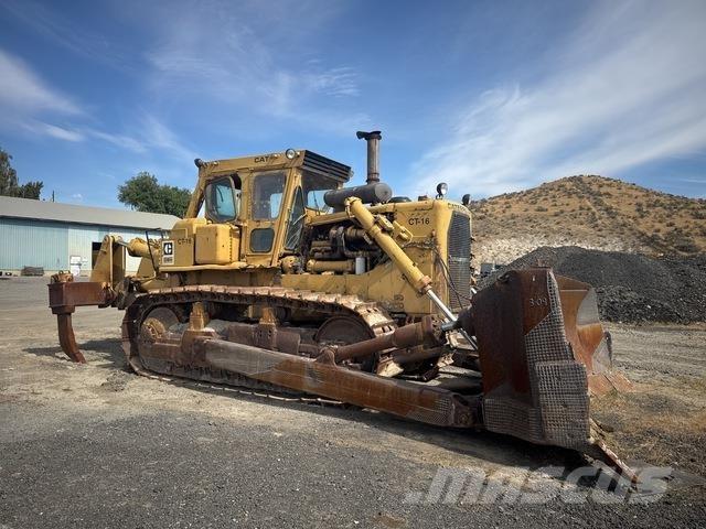 CAT D9H Buldožeri gusjeničari
