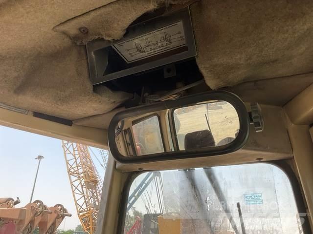 CAT D9R Buldožeri gusjeničari