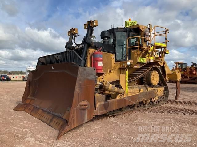 CAT D9T Buldožeri gusjeničari