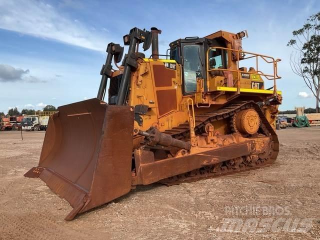CAT D9T Buldožeri gusjeničari