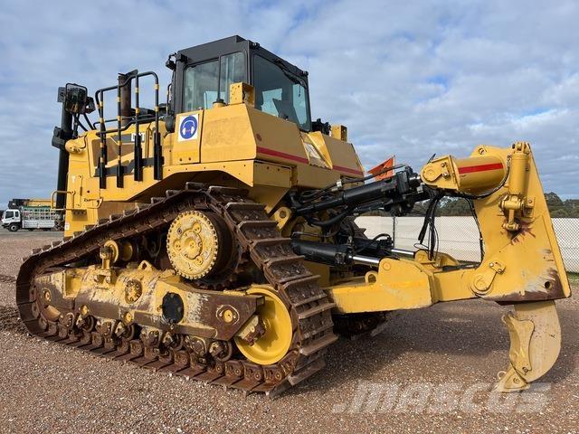 CAT D9T Buldožeri gusjeničari