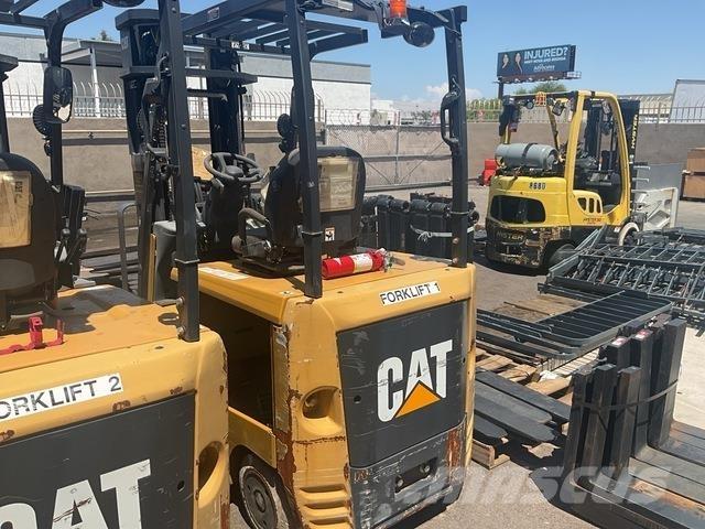CAT EC25EN2 Električni viličari