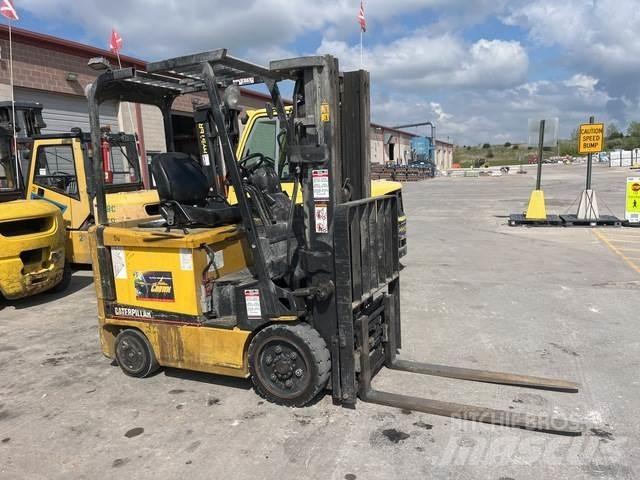 CAT EC25K Električni viličari