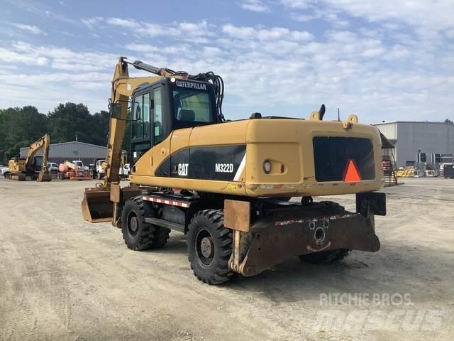 CAT M322D Bageri na kotačima