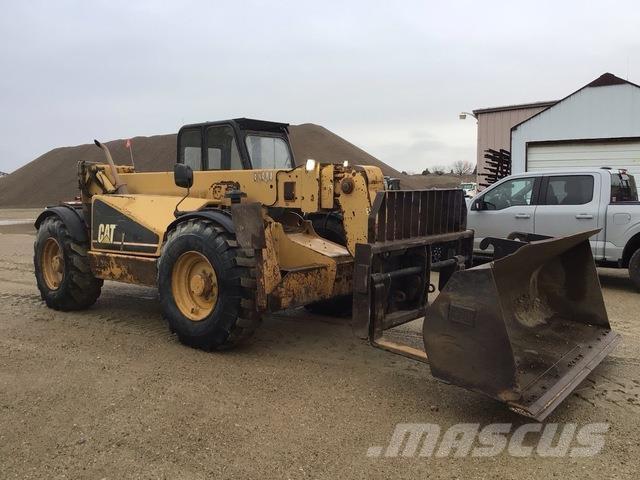 CAT TH83 Teleskopski viličari