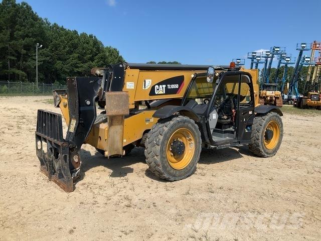 CAT TL1055D Teleskopski viličari