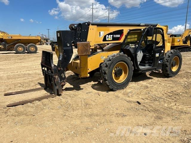 CAT TL1255D Teleskopski viličari