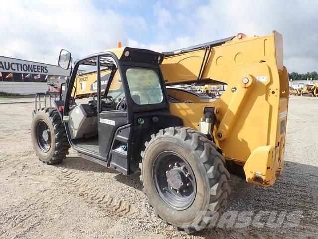 CAT TL642D Teleskopski viličari