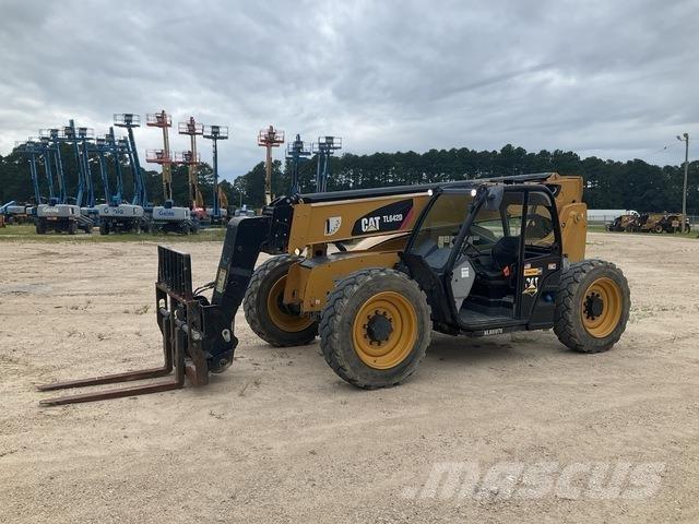CAT TL642D Teleskopski viličari