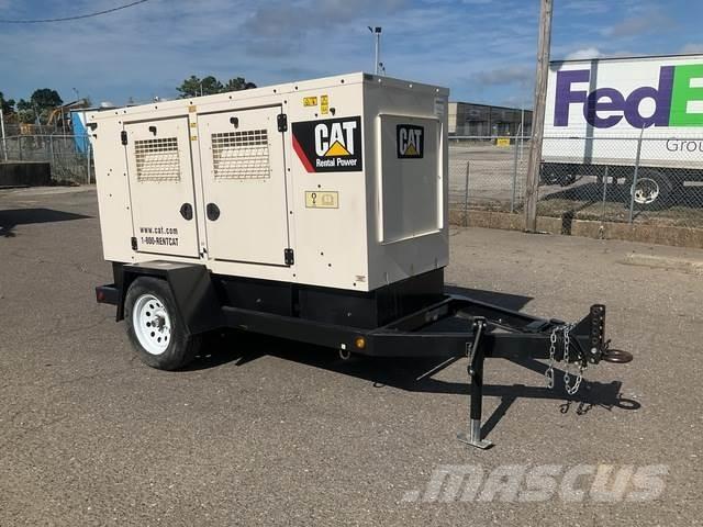 CAT XQ60 Dizel agregati