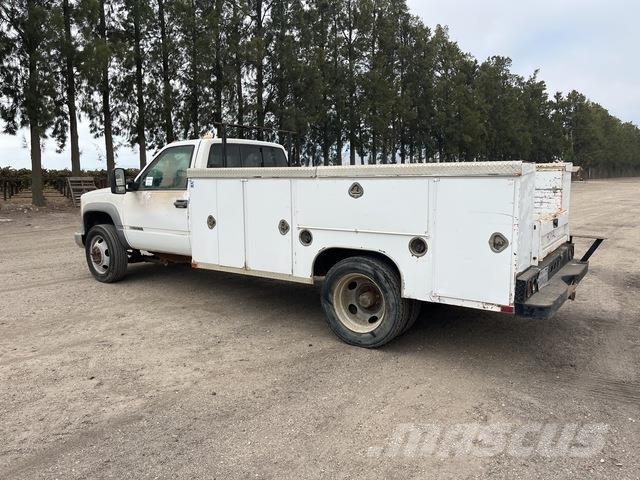 Chevrolet 3500 Kiperi