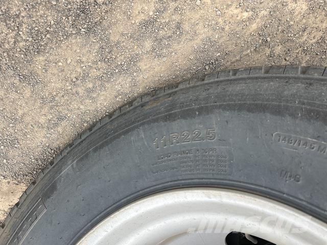 CIMC  Prikolice platforme/otvoreni sanduk