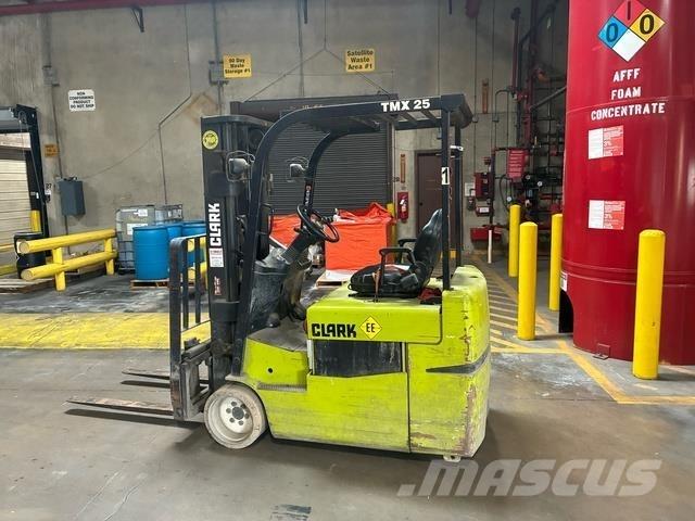 Clark TMX25 Električni viličari