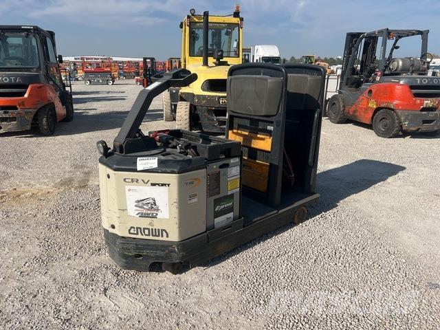 Crown TR4500 Vučna vozila