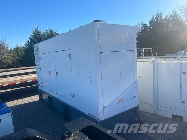 Cummins 200 Dizel agregati