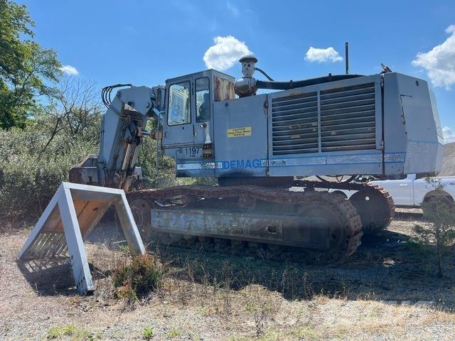 Demag H85 Bageri sa prednjom lopatom