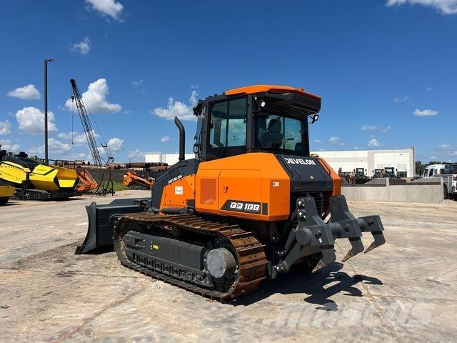 Develon DD100 Buldožeri gusjeničari