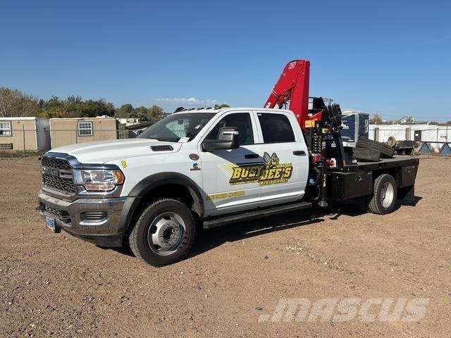 Dodge 5500 Kamioni sa kranom
