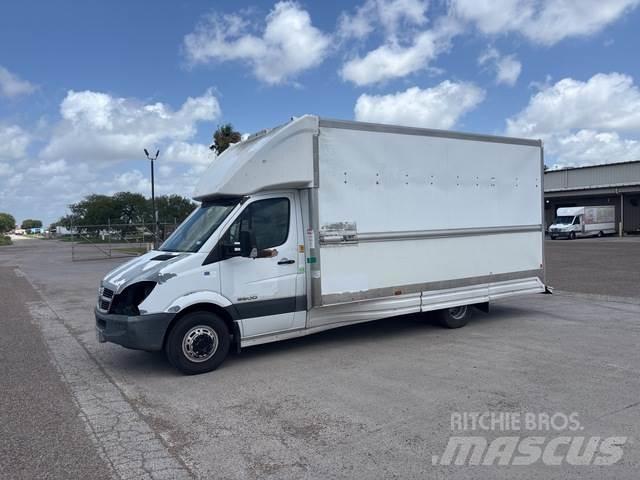 Dodge Sprinter Sanduk kamioni