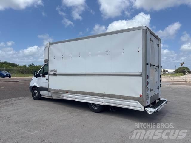 Dodge Sprinter Sanduk kamioni