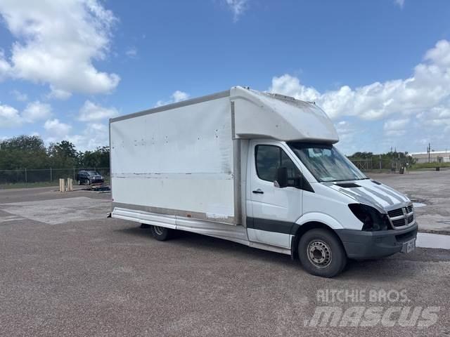 Dodge Sprinter Sanduk kamioni