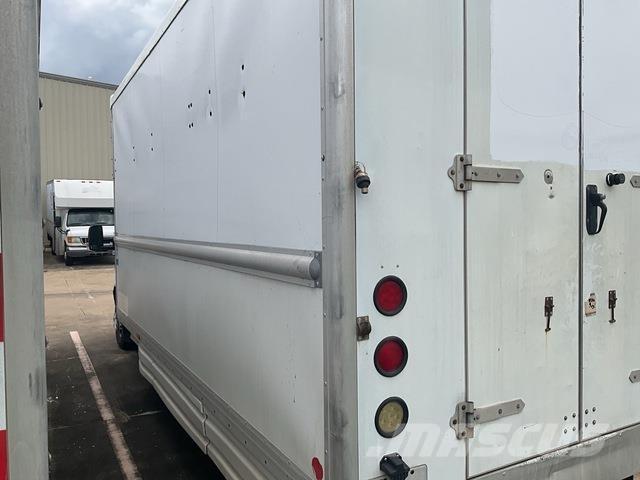 Dodge Sprinter Sanduk kombiji