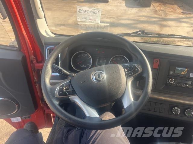 Dongfeng DV3 Kamioni sa kranom
