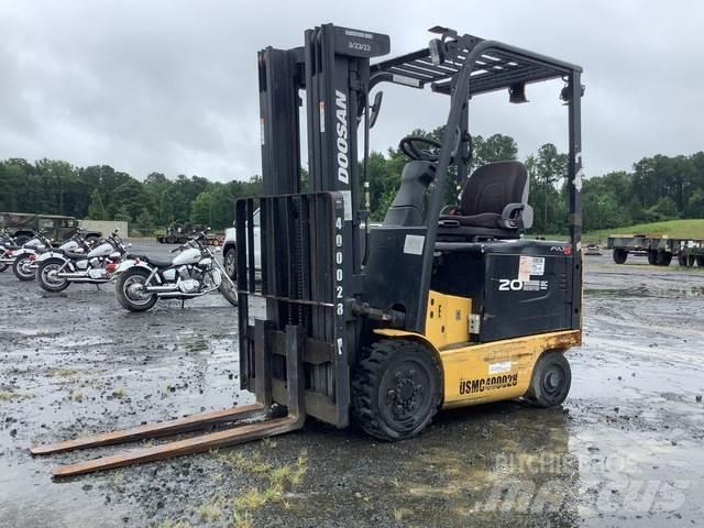 Doosan BC20S-5 Električni viličari