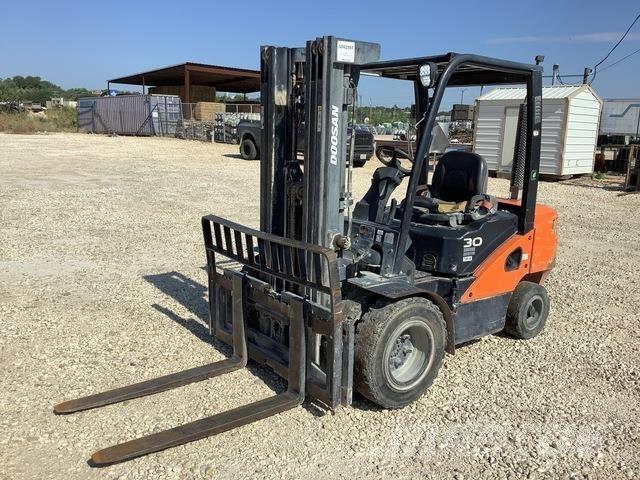 Doosan D30S-7 Viličari - ostalo